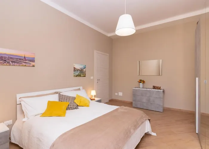 Cialdini Apartment Close To The City Center